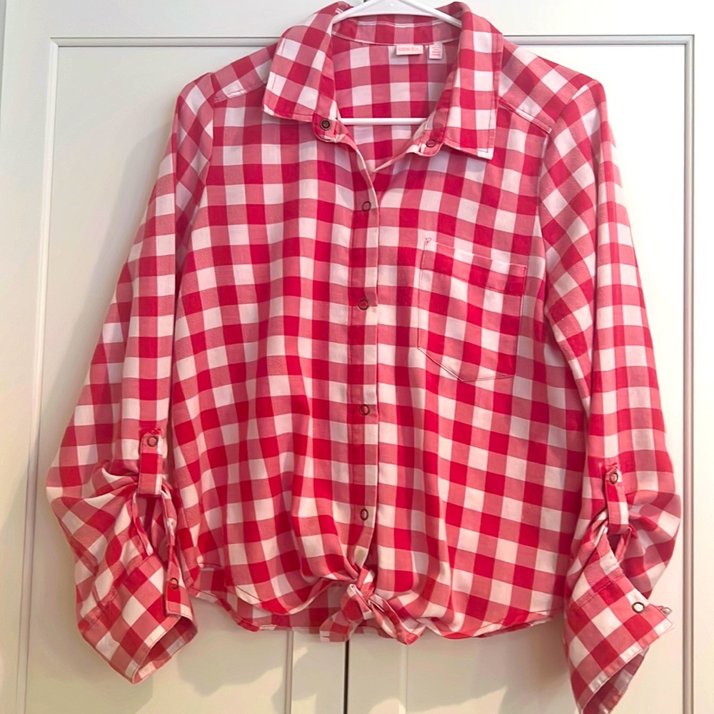 Red and white checked top with tie in front size small